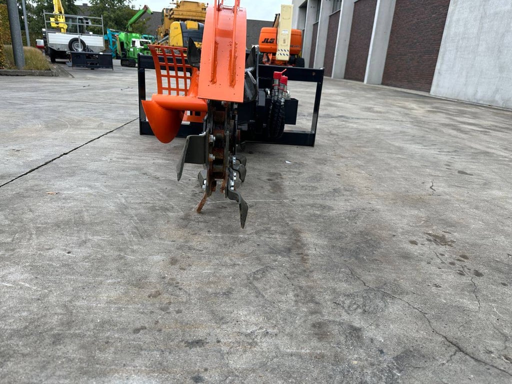 Trench cutter Future FT-Y TC38 2024 New for skid steer loader 2024 future FT-Y TC38 2024 0 image 7