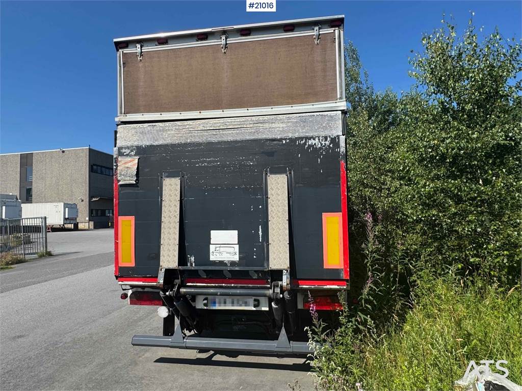 Renders Semitrailer with refrigeration unit! 2015 21016 Renders Semitrailer with refrigeration unit! 2015 1 image 7