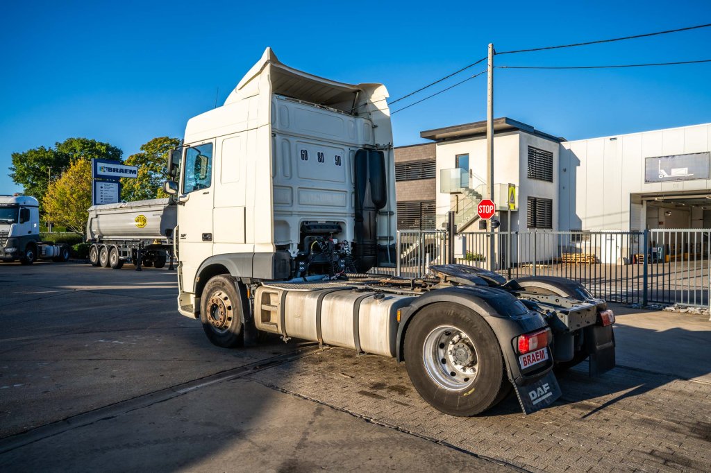 DAF XF 460 + HYDR. (50ton) 2017 E64581 DAF XF 460 + HYDR. (50ton) 2017 1 image 5
