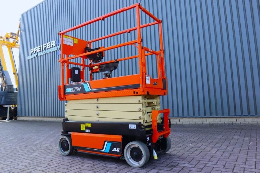 JLG AE1932 Valid inspection, All Electric, 7.6m Workin 2021 JLG - AE1932 - 63093 AE1932 Valid inspection, All Electric, 7....