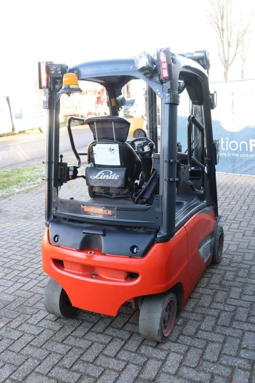 Forklift Linde E16P-02 Electric 1600kg 2018 2018 E16P-02 2018 1 Forklift image 6
