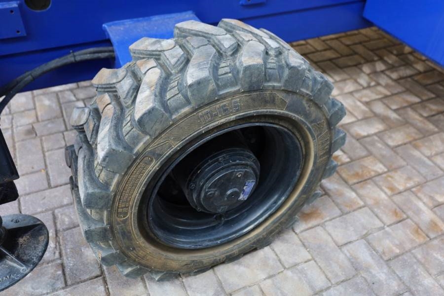 Haulotte H15SXL Diesel, 4x4 Drive, 15m Working Height, 500k 2008 HAULOTTE - H15SXL - 50002 H15SXL Diesel, 4x4 Drive, 15m W...