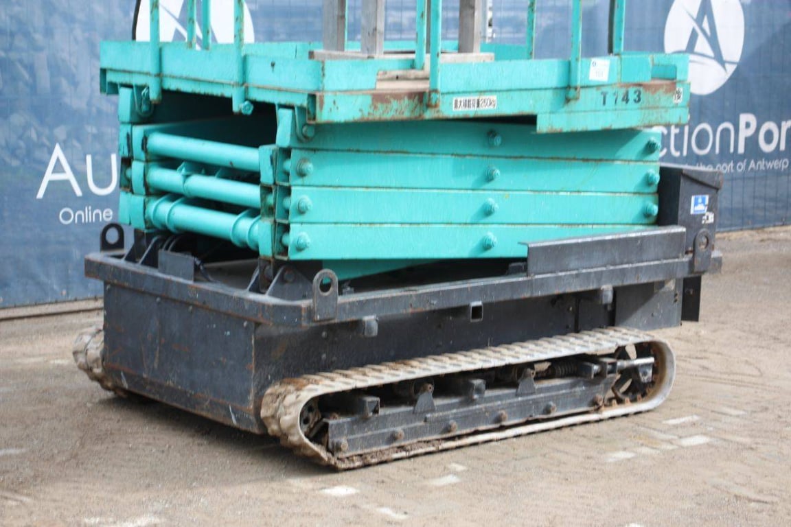 Scissor lift Aichi RV060 Electric 8m RV060 1 Scissor Lifts image 6
