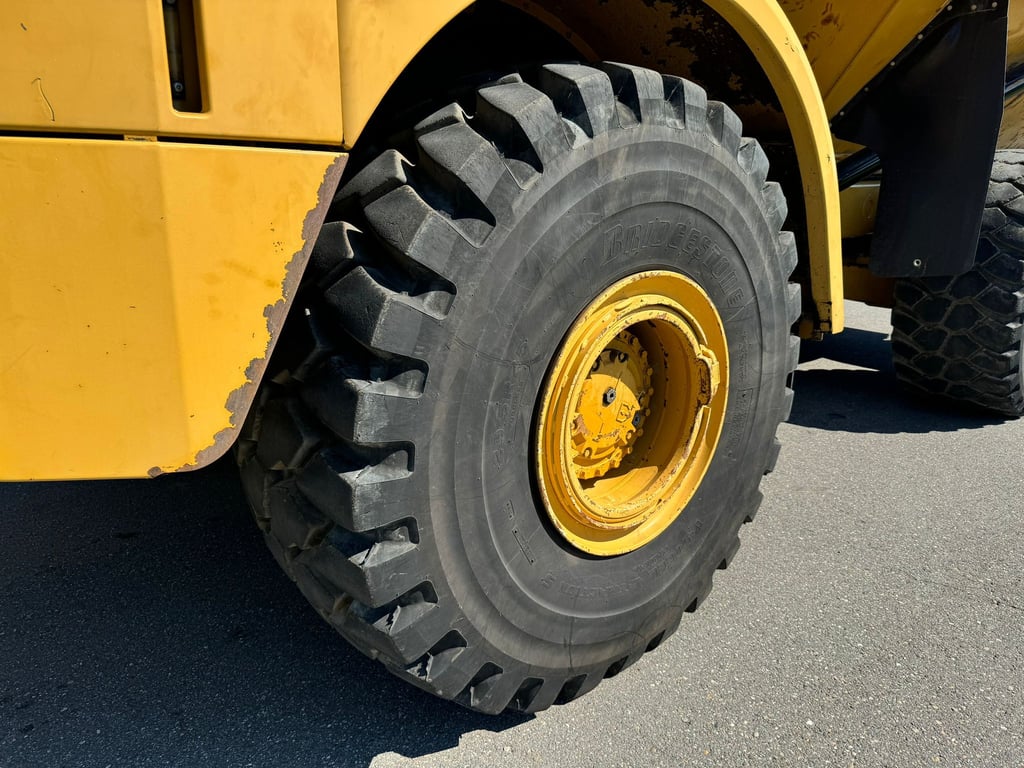 Caterpillar 740B 2011 70001402 740B 2011 1 image 12