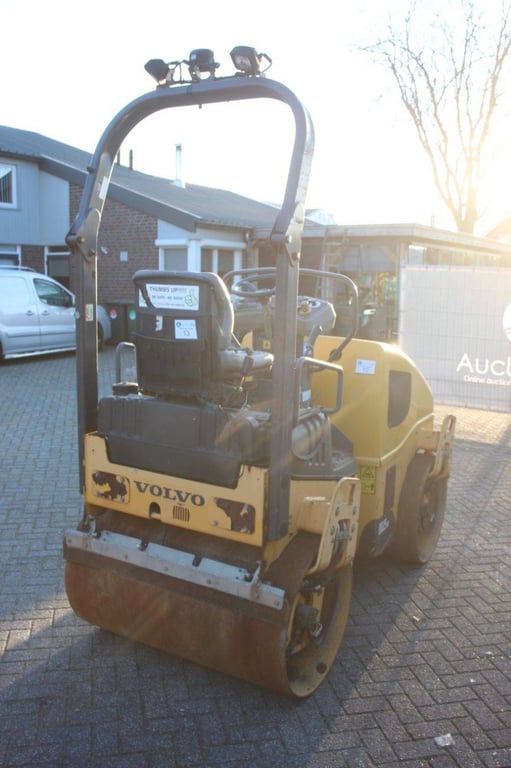 Tandem roller Volvo DD25 Diesel 24.8kW 2015 2015 DD25 2015 1 image 5