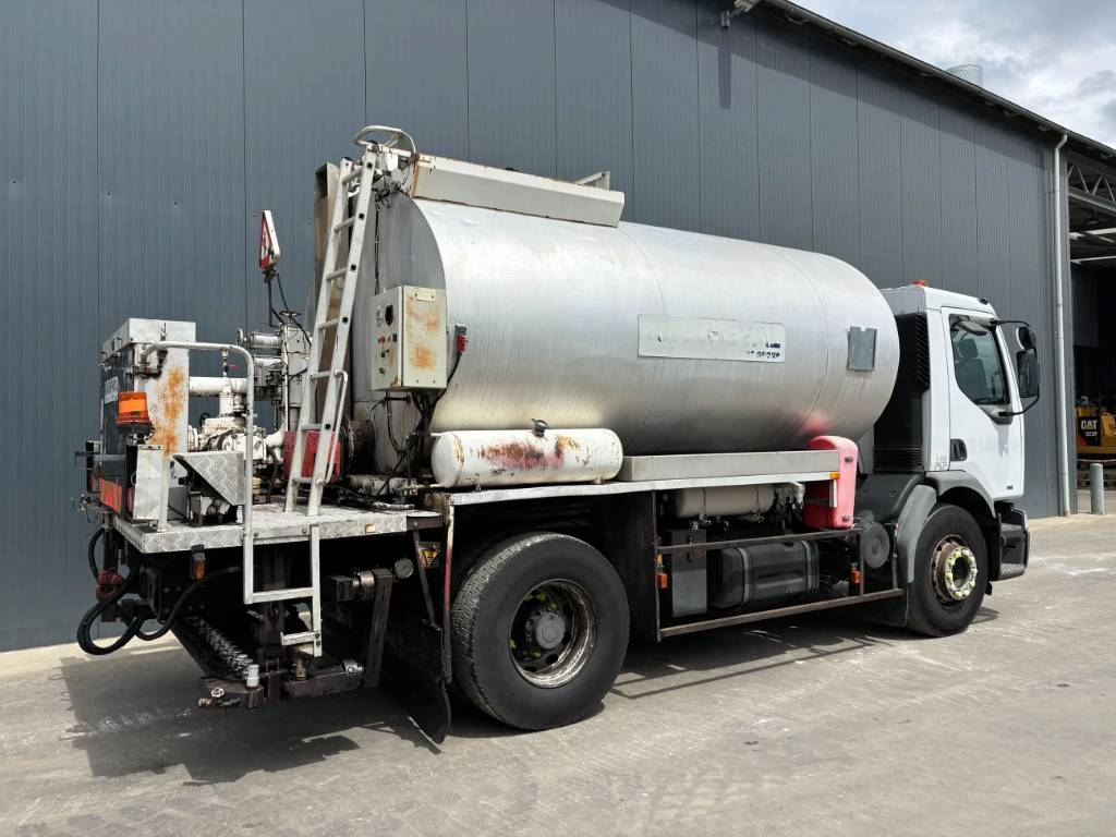 Renault Rincheval - 9.000 Liter 2000 207865 Renault Rincheval - 9.000 Liter 2000 1 image 4
