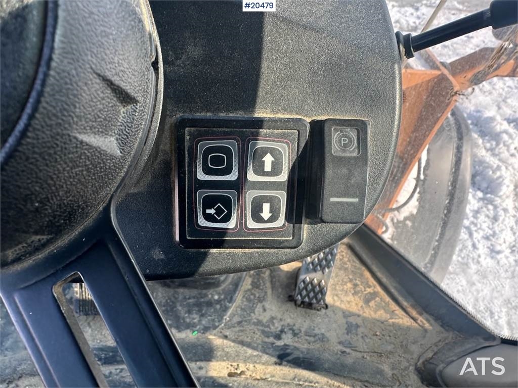 CASE 721E wheel loader w/ bucket. WATCH VIDEO. 2007 20479 721E wheel loader w/ bucket. WATCH VIDEO. 2007 1 Wheel Loaders i...