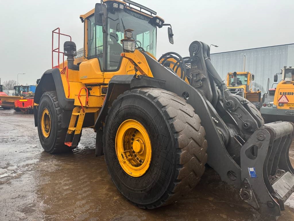 Volvo L 150 H 2017 5452 L 150 H 2017 1 Wheel Loaders image 9