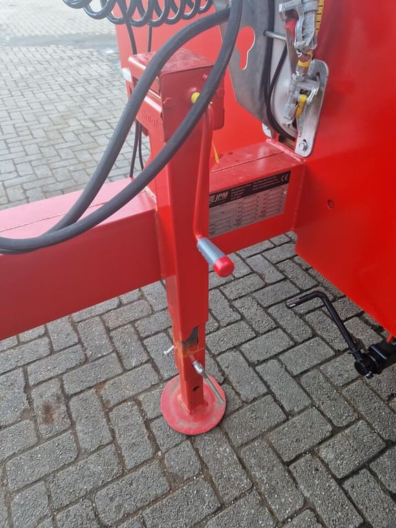 Heavy machinery product image - Image 7 of 13