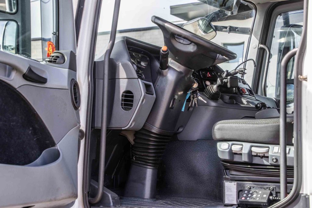 MERCEDES ACTROS 2544-MP3+MAGYAR-INOX-18.200L+6COMP 2012 E58548 ACTROS 2544-MP3+MAGYAR-INOX-18.200L+6COMP 2012 1 image 5