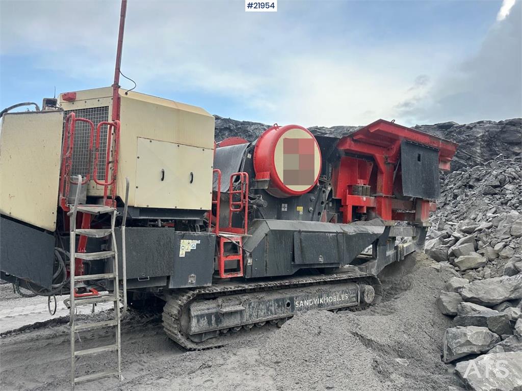 Sandvik UJ440i Jaw Crusher – SEE VIDEO 2018 21954 UJ440i Jaw Crusher – SEE VIDEO 2018 1 image 13