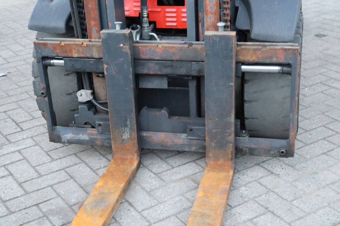 Forklift Fenwick-Linde H30D Diesel 3000kg 2007 2007 Fenwick-Linde H30D 2007 1 Forklift image 11