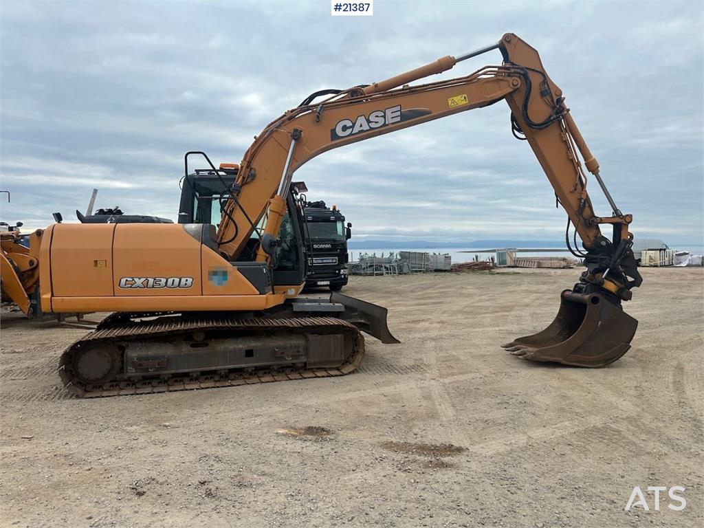 CASE CX130B excavator w/rototilt and two buckets. WATCH 2011 21387 CX130B excavator w/rototilt and two buckets. WATCH 2011...