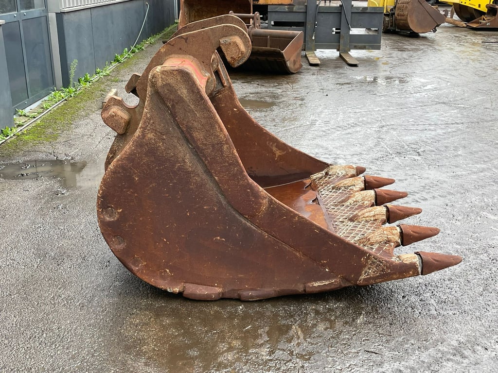 Verachtert Bucket with teeth 70001948 Verachtert Bucket with teeth 1 image 6