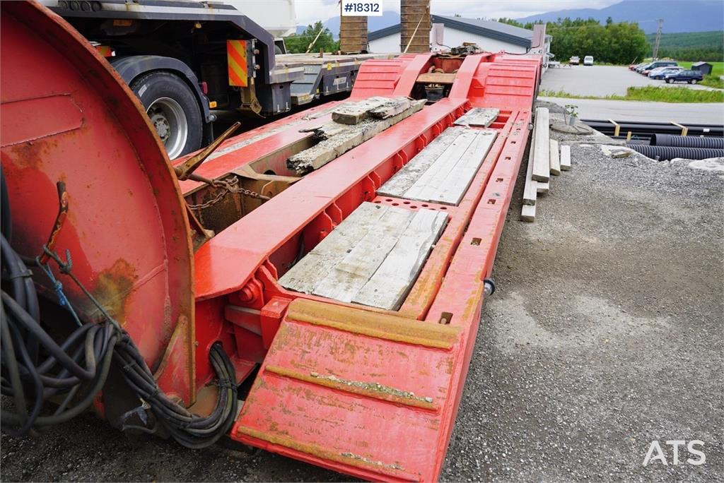 Heavy machinery product image - Image 4 of 15