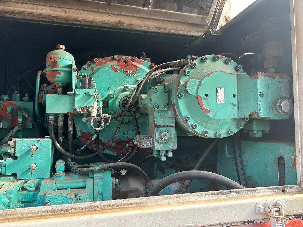 Heavy machinery product image - Image 8 of 15