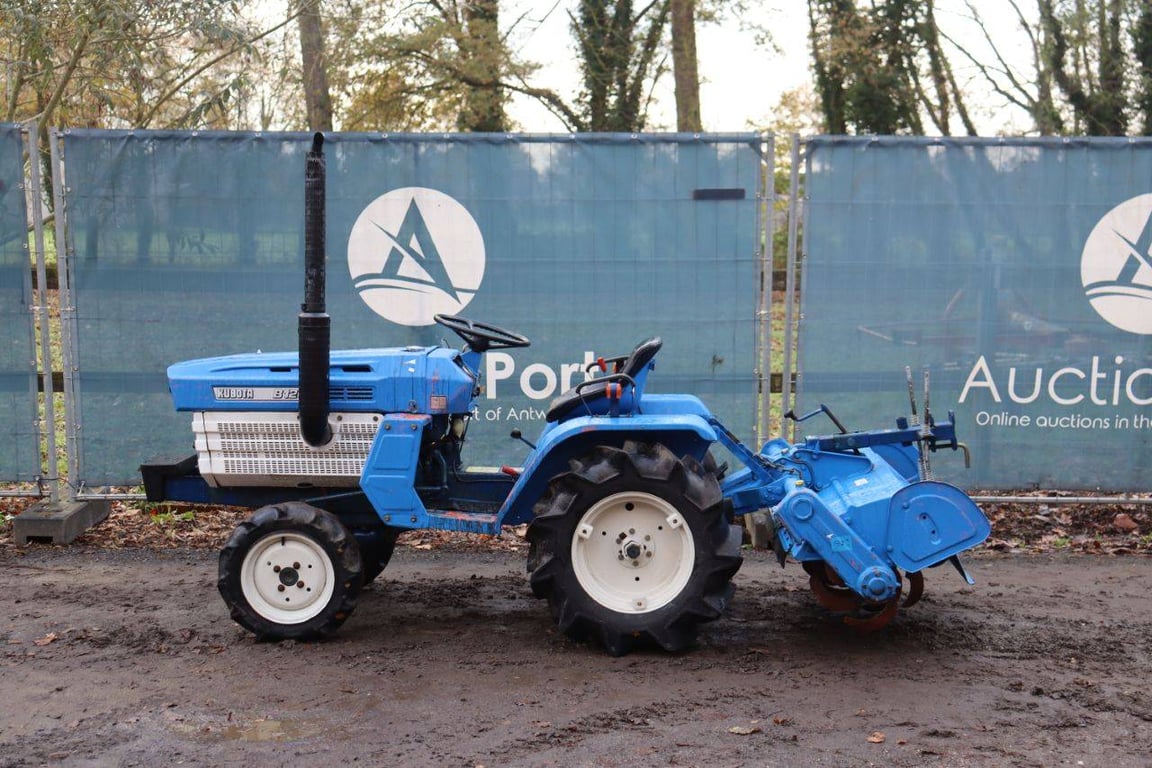Mini tractor Kubota B1200 Diesel Kubota B1200DT 1 image 2