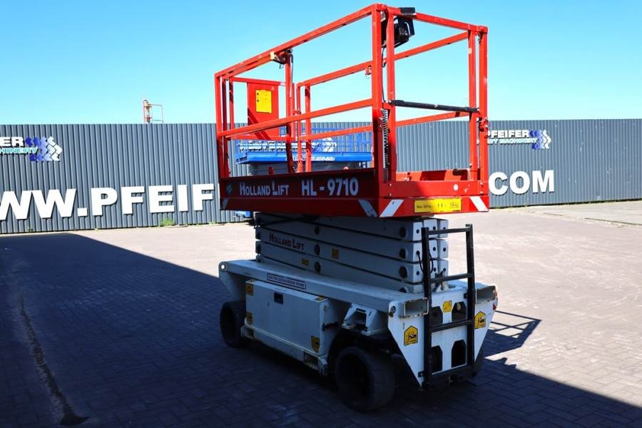 Holland Lift Ecostar HL-9710 Electric, 12m Working Height, 325k 2014 HOLLAND LIFT - Ecostar HL-9710 - 63513 Holland lift E...