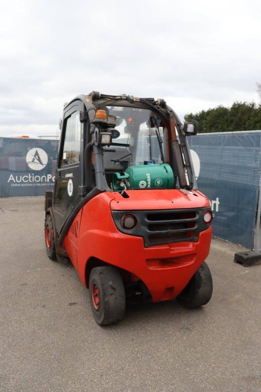 Forklift Linde H35T-01 LPG 3500kg 4.05m 2010 2010 H35T-01 2010 1 Forklift image 4