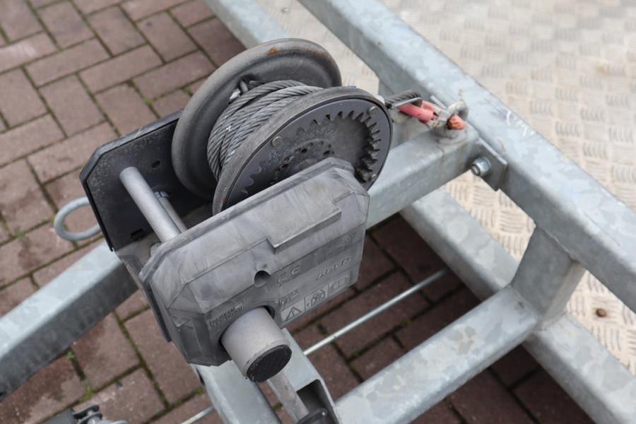 Henra Multi 3500kg Henra Multi 3500 kg loading capacity 1998 HENRA - Multi 3500kg - 60318 Henra Multi 3500kg Henra Multi 3...