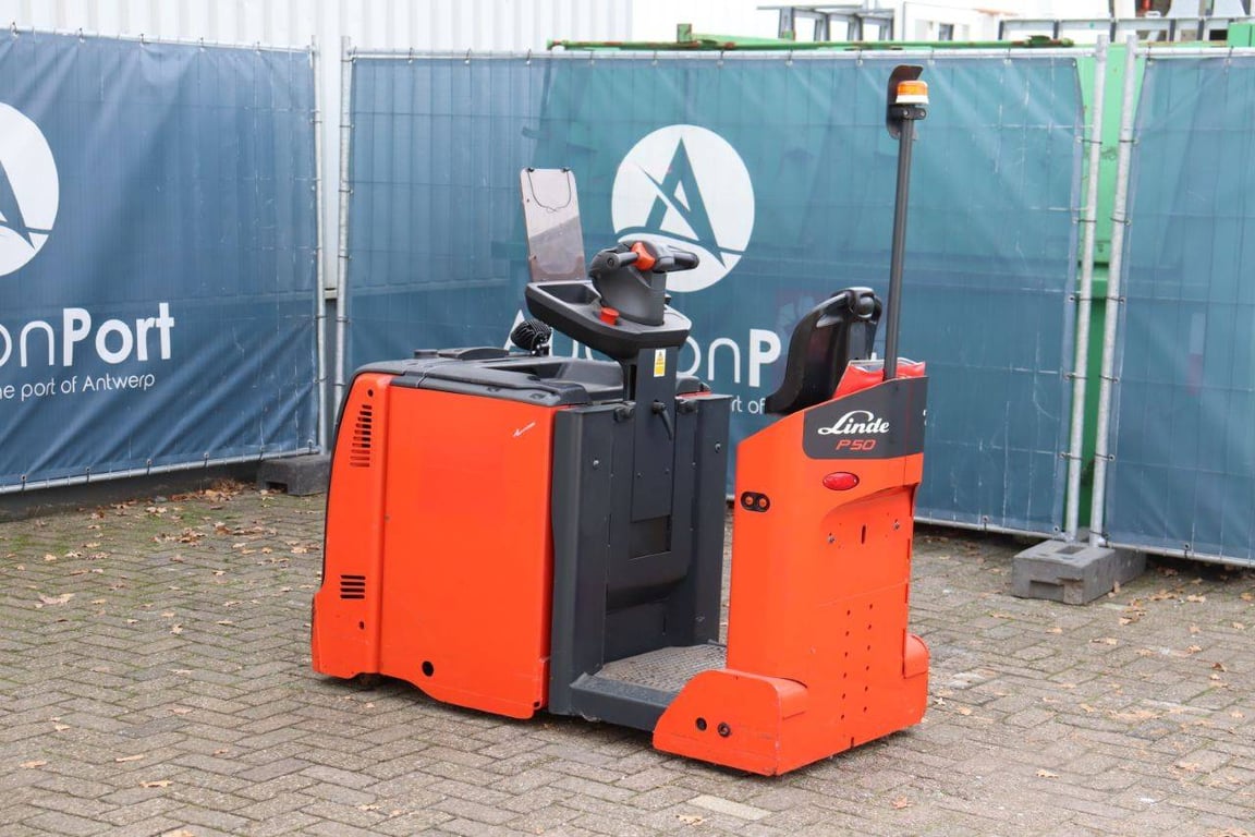 Electric tractor Linde 50 Electric 50 1 Tractor Units image 3