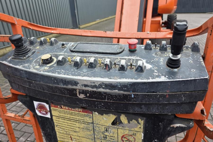JLG 800AJ Diesel, 4x4x4 Drive, 26.5m Working Height, 1 2000 JLG - 800AJ - 90355 800AJ Diesel, 4x4x4 Drive, 26.5m Working H...