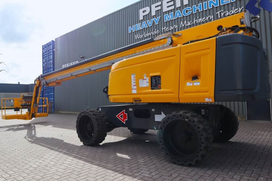 Haulotte HT28RTJ Pro Guarantee! 4x4x4 Drive, 28 m Working H 2025 HAULOTTE - HT28RTJ Pro - 63800 HT28RTJ Pro Guarantee! 4x4...