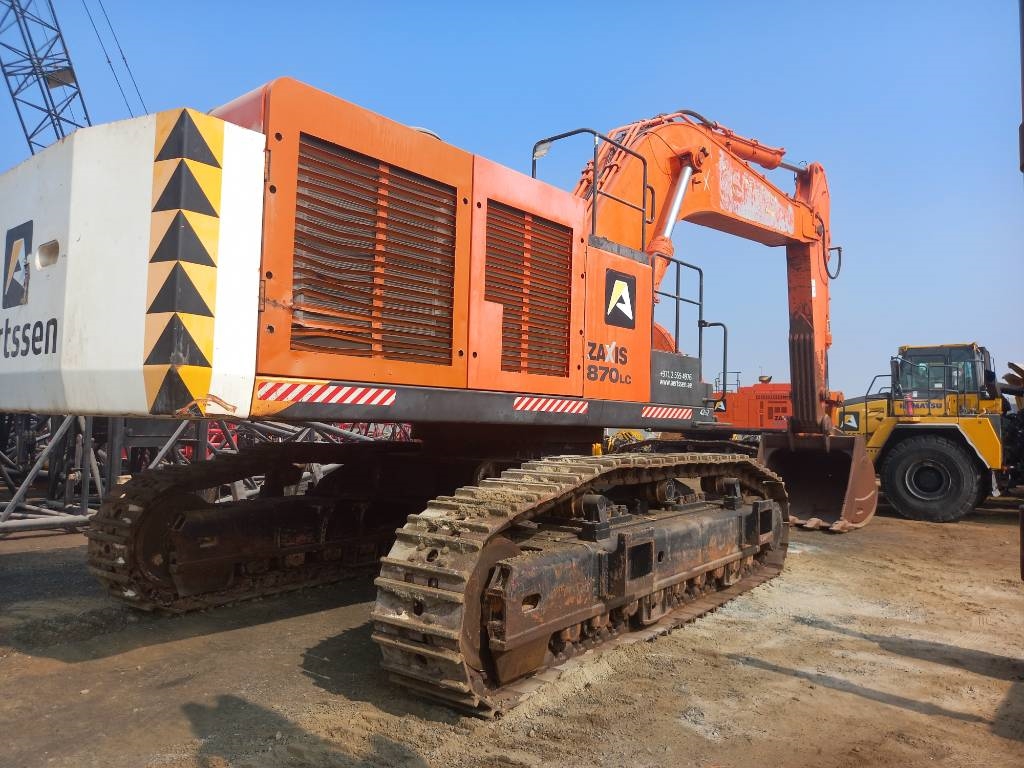 CAT ZX870-5G (Medium Reach 14m in Abu Dhabi) 2018 ETR-1175 ZX870-5G (Medium Reach 14m in Abu Dhabi) 2018 1 Crawler Excavat...