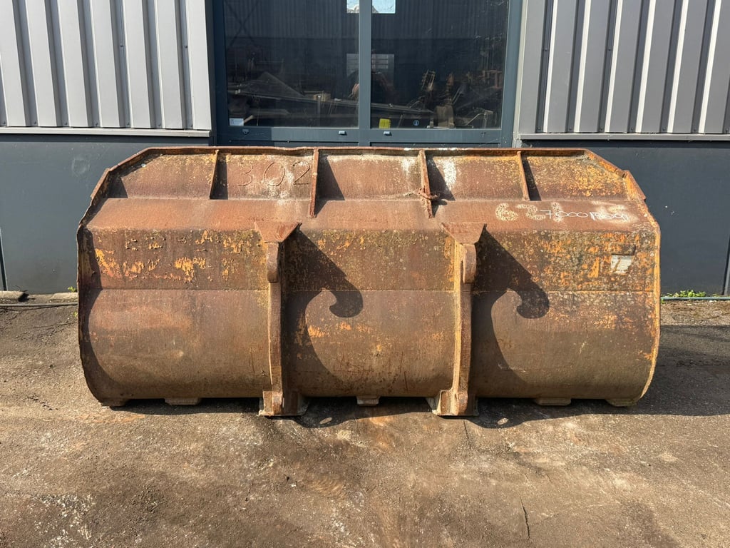 Unknown WG-2500 Volvo small 70001809 Onbekend WG-2500 Volvo small 1 Small Vans image 5