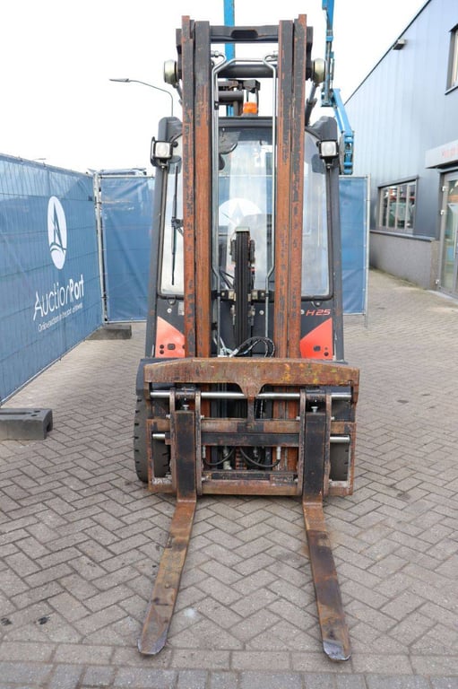 Forklift Fenwick-Linde H25T-02 LPG 2500kg 2013 2013 Fenwick-Linde H25T-02 2013 1 Forklift image 9