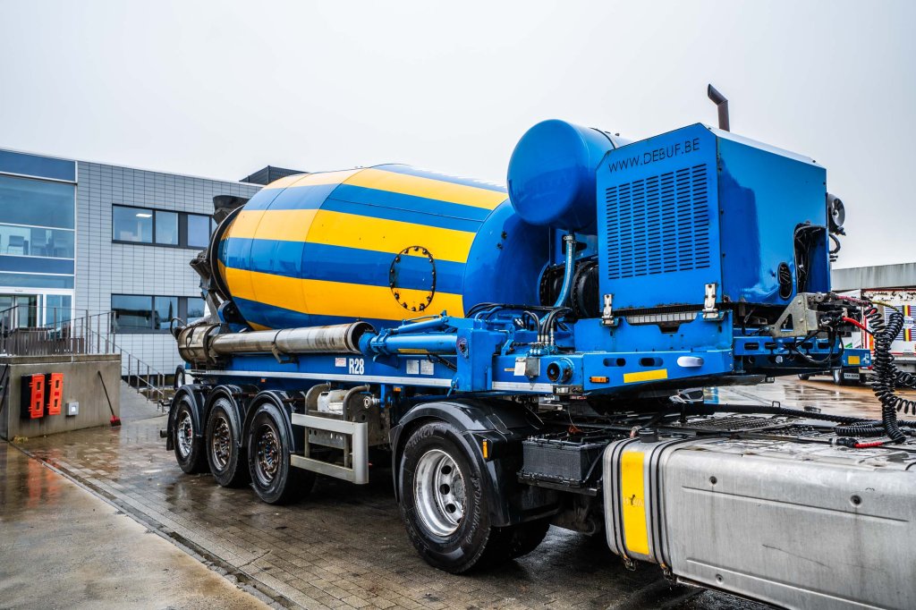 DE BUF BETON MIXER/MISCHER/MALAXEUR-12M3-2020-MOTOR/MOTEUR 2016 E65297 De Buf BETON MIXER/MISCHER/MALAXEUR-12M3-2020-MOTOR...