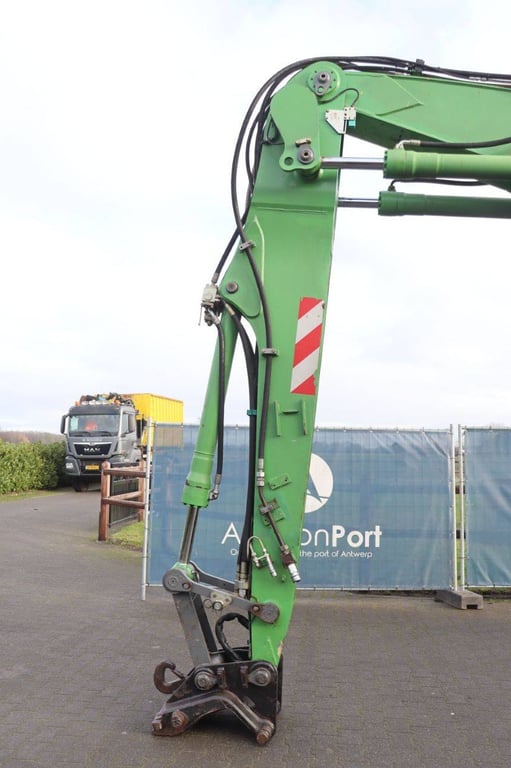 Liebherr Diesel Wheel Excavator with Outriggers 1 Wheel Loaders image 15