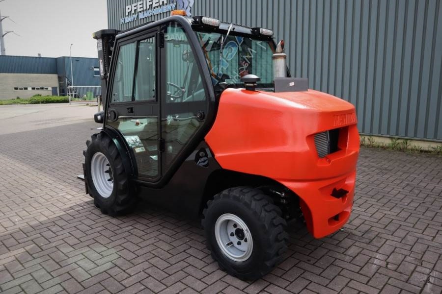 Manitou MC25-4 Valid Inspection, *Guarantee, Diesel, 4x4 D 2022 MANITOU - MC25-4 - 61568 MC25-4 Valid Inspection, *Guarant...