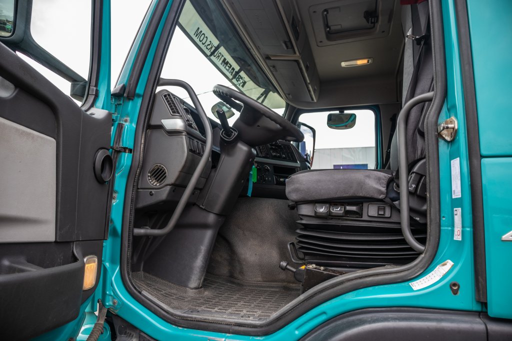 VOLVO FM 460 - 126 453 KM - PM 22024 SP 2010 E59960 FM 460 - 126 453 KM - PM 22024 SP 2010 1 image 6
