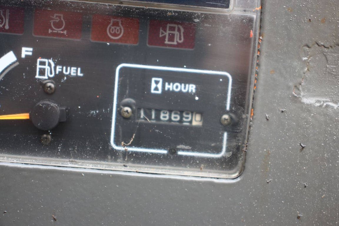 Hitachi HX99B Diesel 11.7m Telescopic Boom Lift HX99B 1 image 11