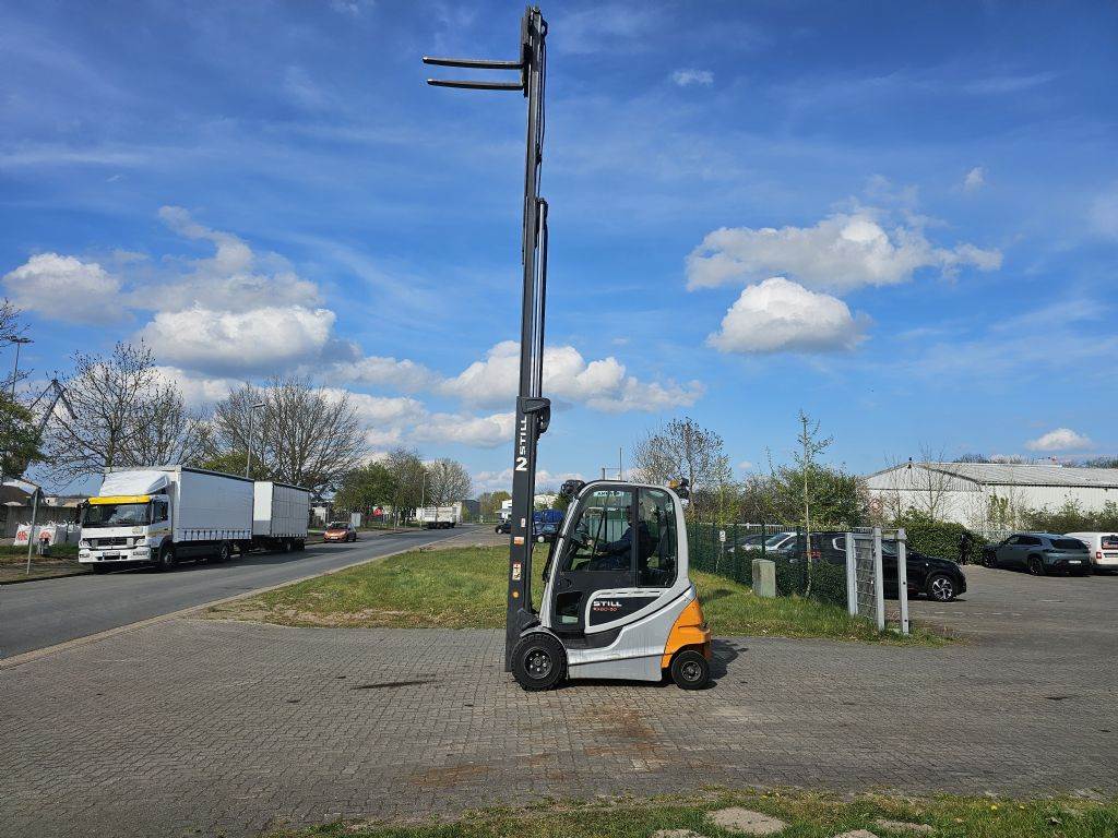 Heavy machinery product image - Image 6 of 30