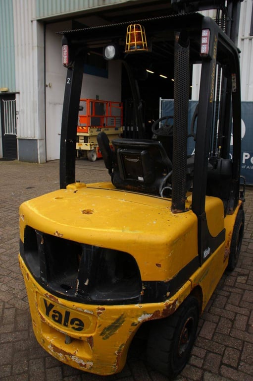 Heftruck Yale GDP30VX E2345 Diesel 2720kg 4.91m 2010 2010 GDP30VX E2345 2010 1 Forklift image 5