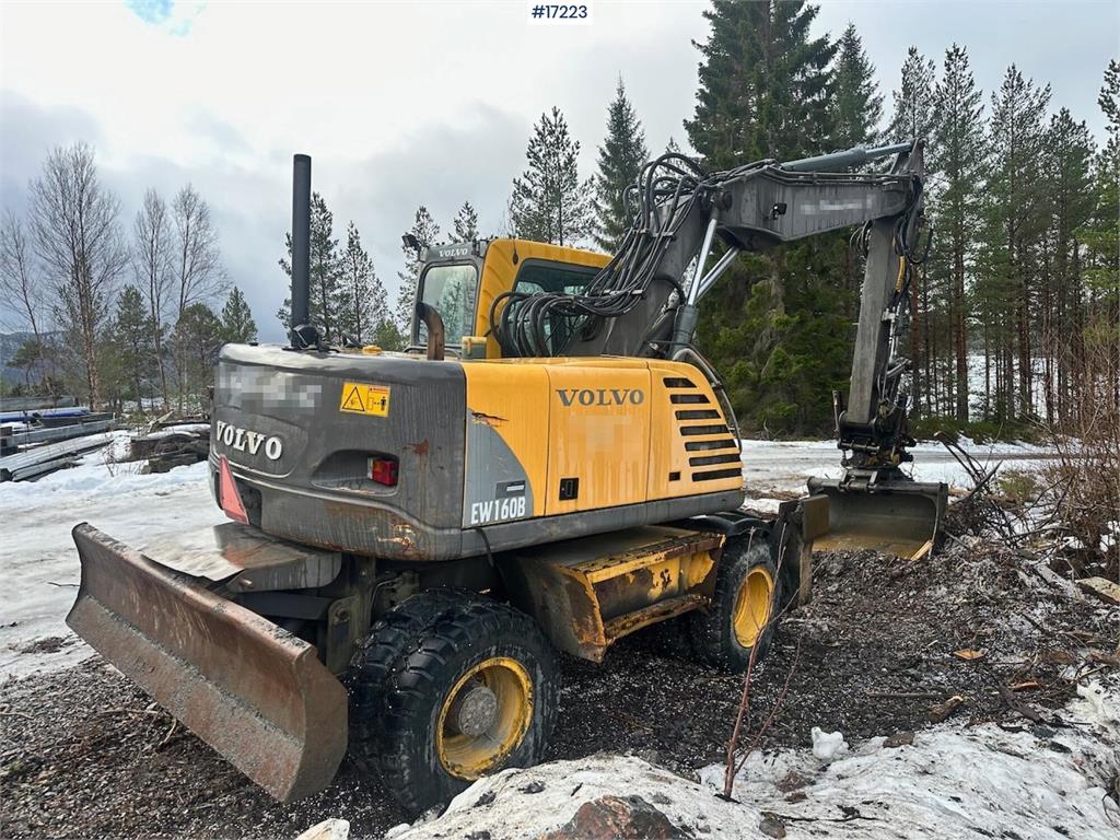 Volvo EW160B Wheel excavator w/ Rototilt, 1 bucket and s 2003 17223 EW160B Wheel excavator w/ Rototilt, 1 bucket and s 200...