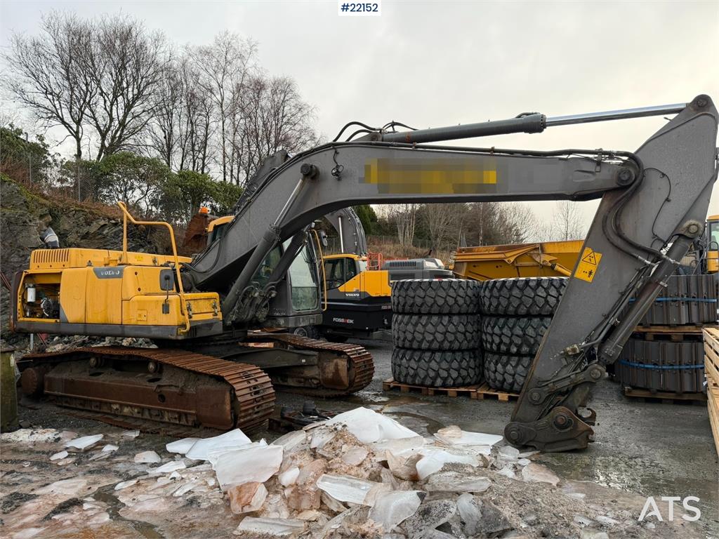 Volvo EC250 DL Excavator, Repair object 2013 22152 EC250 DL Excavator, Repair object 2013 1 Crawler Excavators image 2