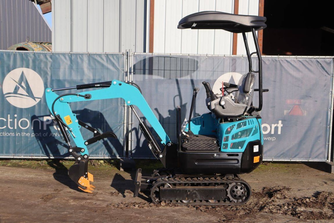 Bobdog BD13P Diesel 7kW Mini Excavator 2025 New 2025 Bobdog BD13P 2025 0 image 2