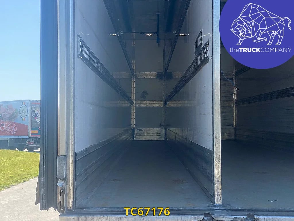 Volvo FM 330 2012 TC67176 FM 330 2012 1 image 3