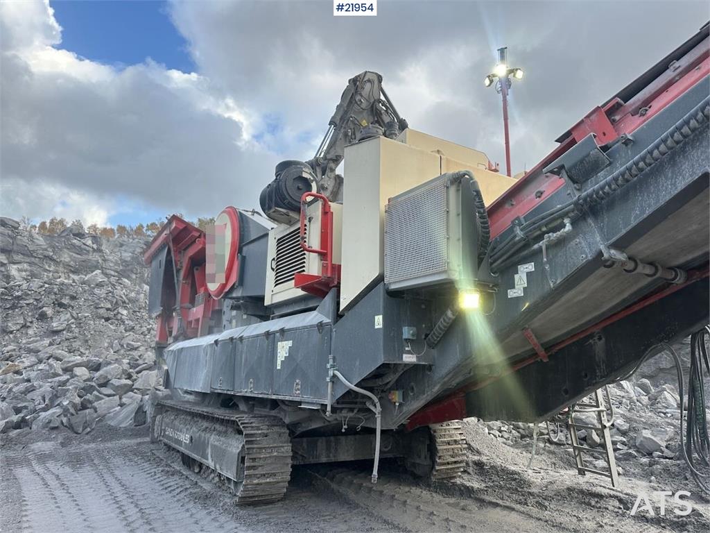 Sandvik UJ440i Jaw Crusher – SEE VIDEO 2018 21954 UJ440i Jaw Crusher – SEE VIDEO 2018 1 image 8