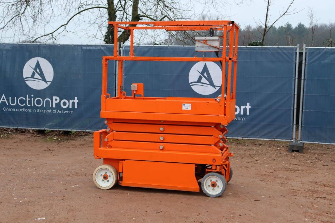 Skyjack Electric Scissor Lift 7.8m 2015 2015 2015 1 Scissor Lifts image 3