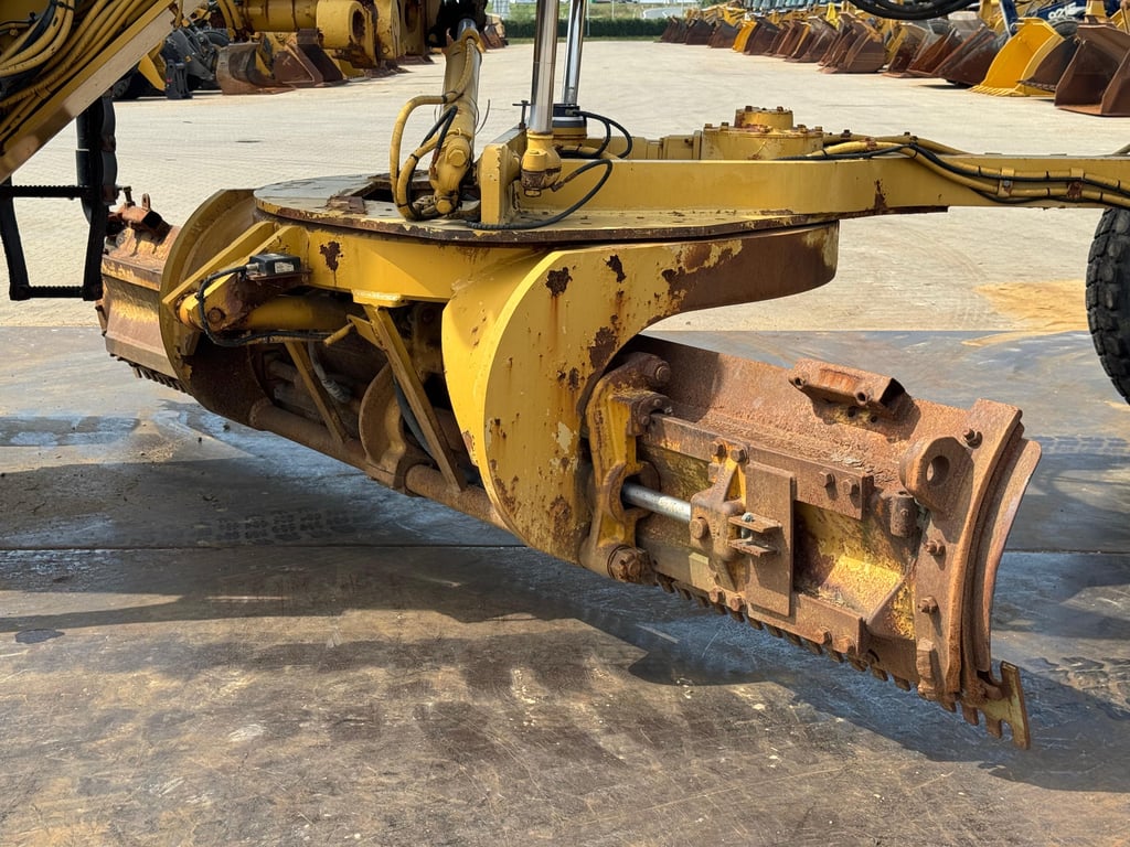 Caterpillar 160H | CE-certified 2001 00032794 160H | CE-certified 2001 1 image 12