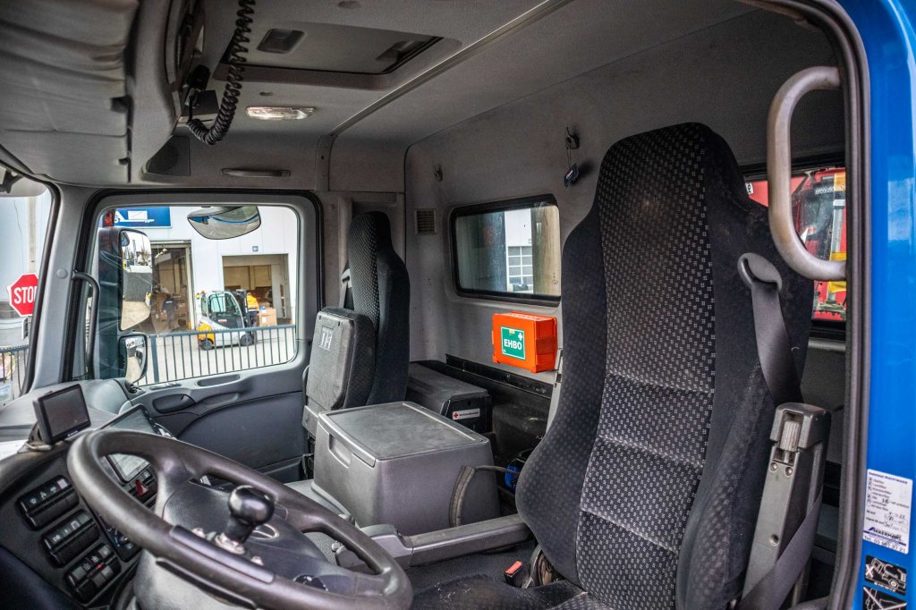 MERCEDES ACTROS 3344 AK - HMF 1643 Z2 2010 E63213 ACTROS 3344 AK - HMF 1643 Z2 2010 1 image 12