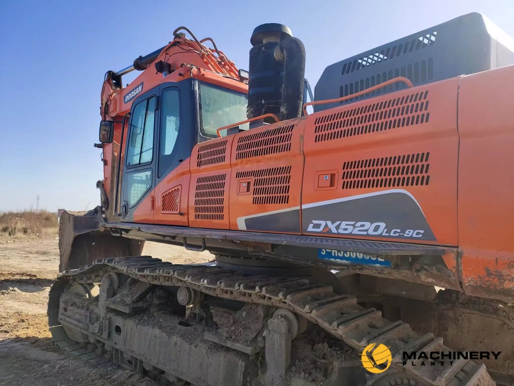 DOOSAN DH520LC-9C 52 TONS Used Crawler Excavator Hot Sale DX520LC-9C 2019 1 Crawler Excavators image 2