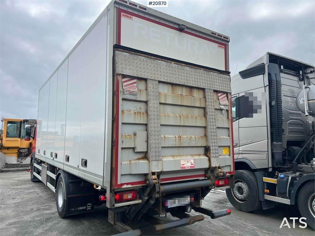 Volvo Fm 330 4x2 Cabinet van w/ full side opening 2015 20870 Fm 330 4x2 Cabinet van w/ full side opening 2015 1 image 11