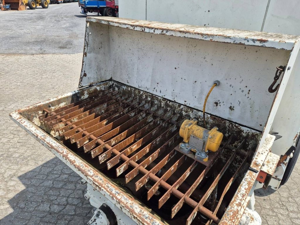 Concrete pump Schwing BP4000HDR Diesel 231kW 2007 2007 Stetter BP 4000 HDR D 2007 1 Concrete Mixer Pump image 6