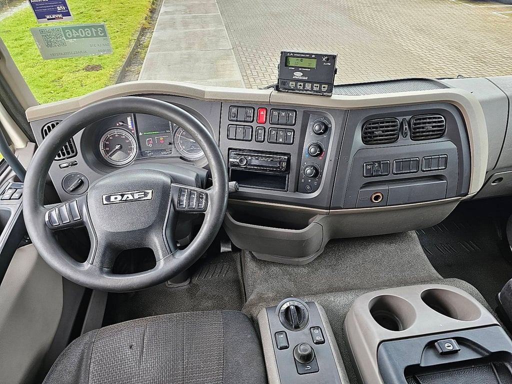DAF LF 310 19t carrier lift 2016 DAF LF 310 19T CARRIER LIFT 2016 1 image 3