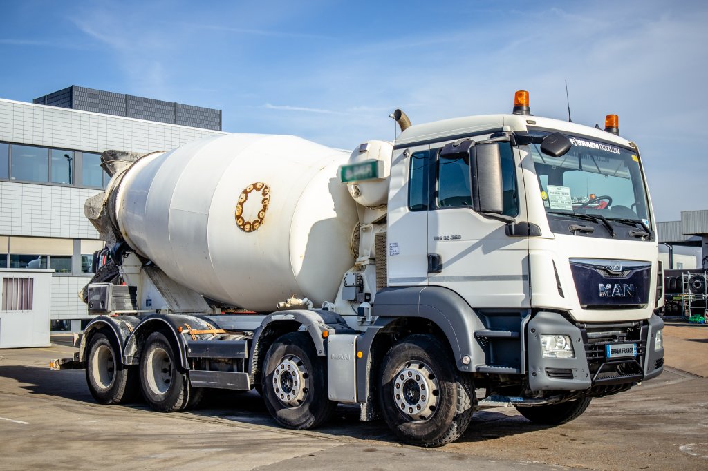 MAN TGS 36.360BB+MIXER 9M³ 2016 E59417 TGS 36.360BB+MIXER 9M³ 2016 1 image 2